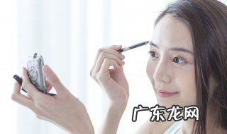 长白眉毛代表什么预兆 长白眉毛预示着什么