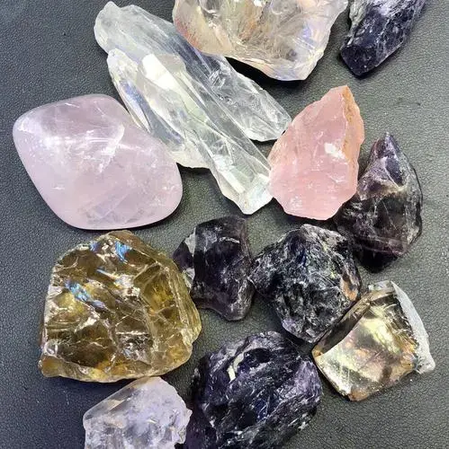 风水宝地墓地图片 哀牢山风水宝地图片