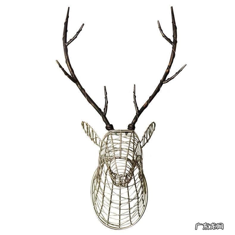 鹿的背景墙可以挂餐厅吗 风水鹿头可以挂在背景墙吗