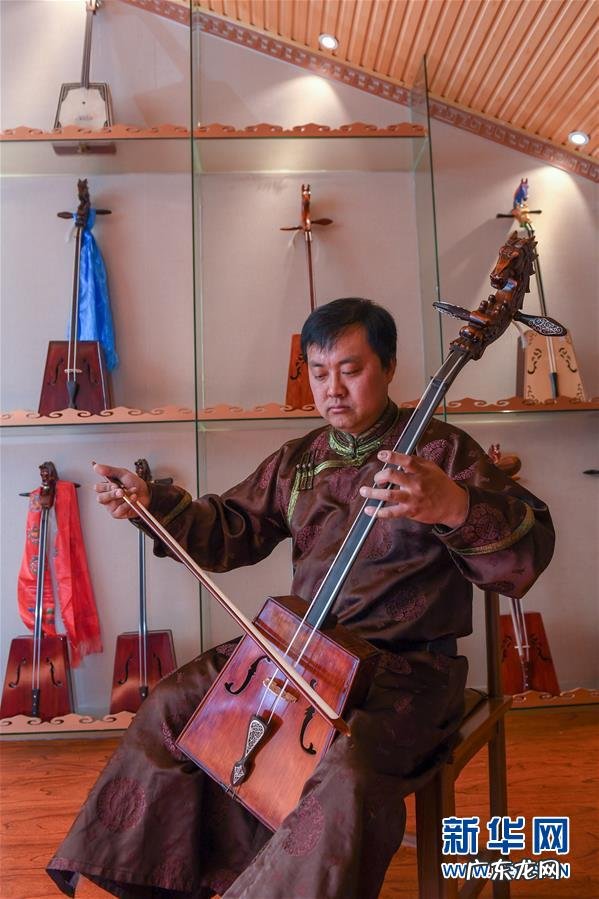 喜爱拉马头琴的民族是哪个 马头琴是哪个民族的特色