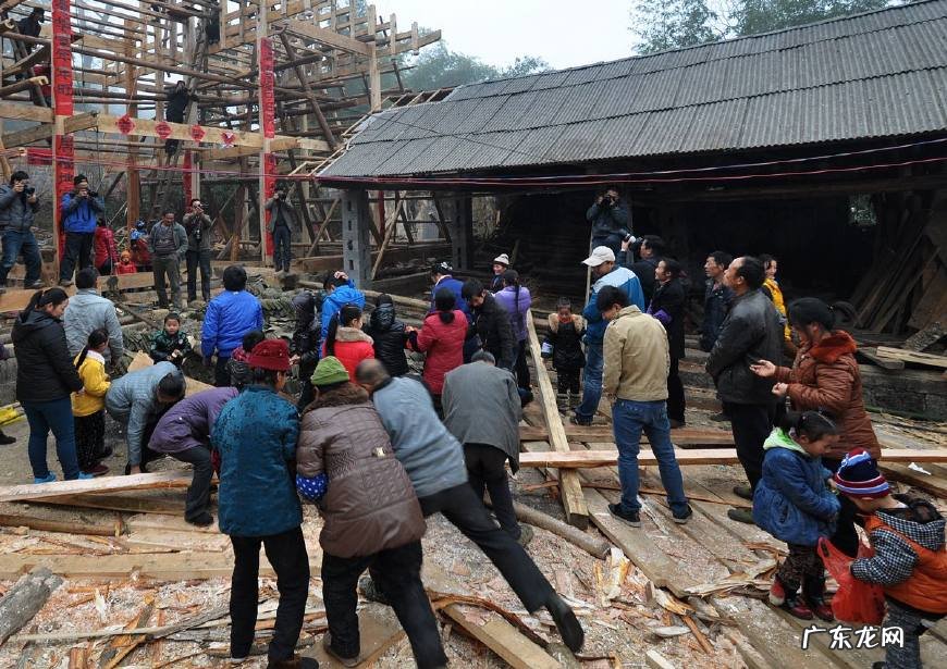 民间红布风水上的秘诀 红布裹着木头是什么风水意思啊