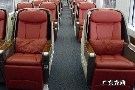 高铁一等座能调半躺吗
