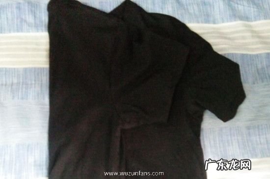 行李箱收纳衣服技巧