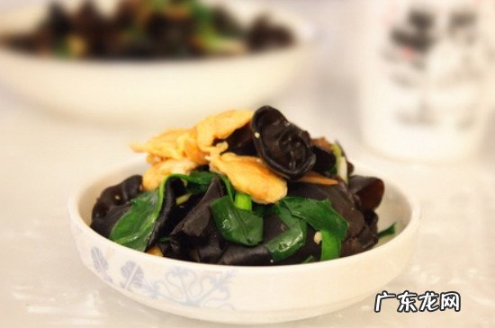 木耳韭菜鸡蛋能一起吃吗