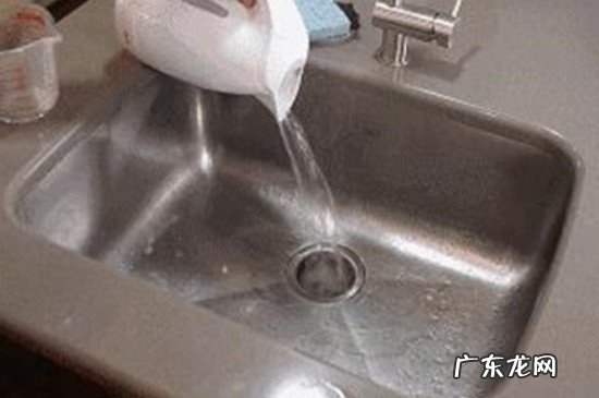 厨房下水道堵了怎样疏通