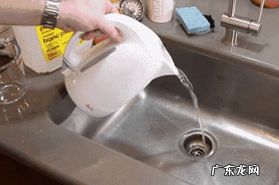 厨房下水道堵了怎样疏通