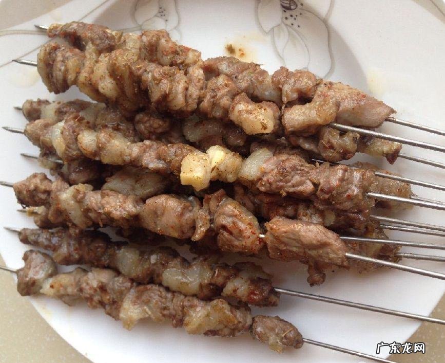 电烤箱烤羊肉串温度 电烤箱烤羊肉串的做法