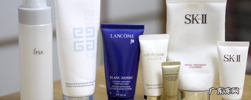 化妆品放行李箱里可以托运吗