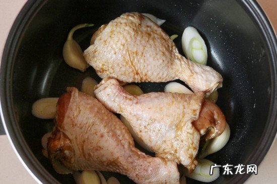 电饭锅可以炒菜用吗