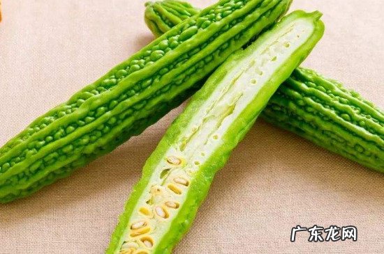 丝瓜和苦瓜一起炒能吃吗