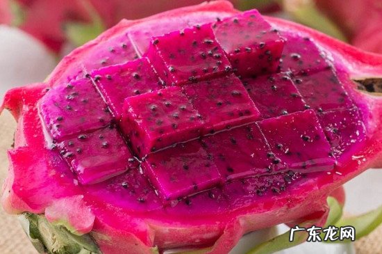 火龙果和葡萄能一起榨汁吗