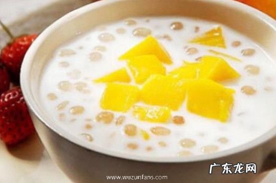 牛奶和芒果可以一起榨汁吗?