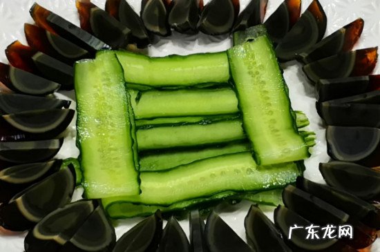 松花蛋可以和黄瓜一起凉拌吗