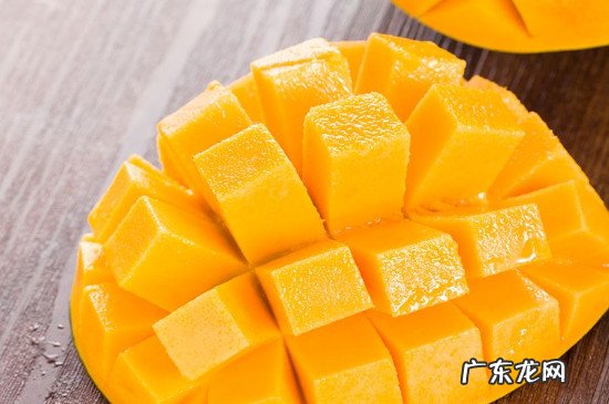 菠萝可以和芒果一起吃吗