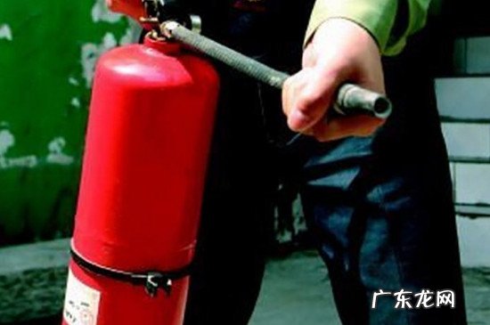 灭火器的使用五个步骤