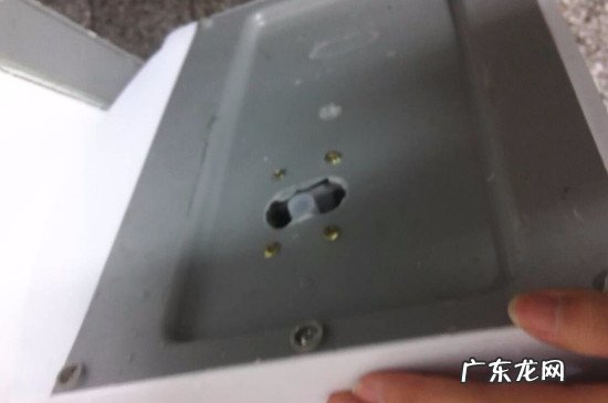 饮水机怎么拆开清洗