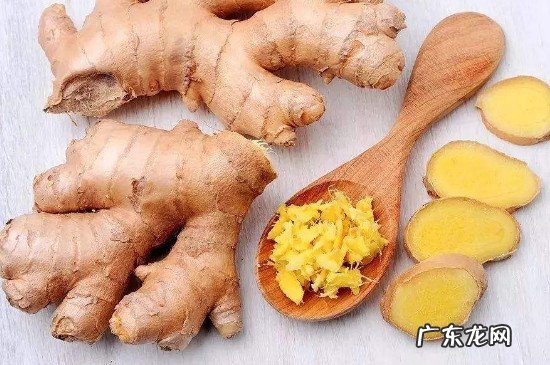 柠檬可以和什么一起泡水喝