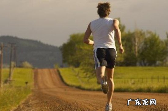 室内锻炼可以开空调吗