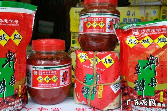 红油豆瓣酱和郫县豆瓣酱的区别