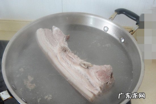 炒肉前要不要焯水