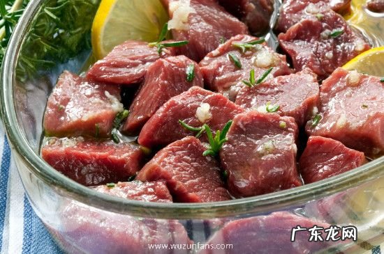 装了生肉的碗洗洗接着装熟食可以吗