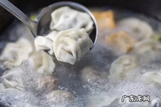 生肉饺子煮几分钟才熟