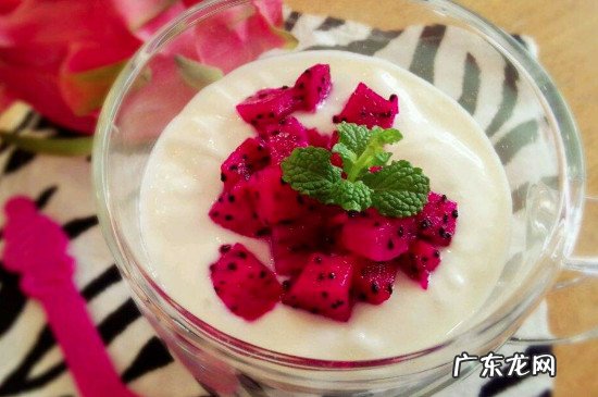 火龙果香蕉酸奶的功效