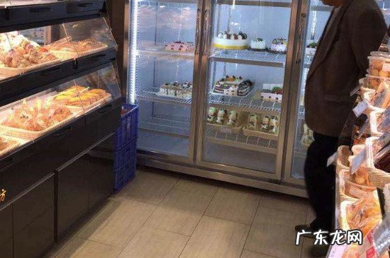 蛋糕放在冰箱冷藏还是冷冻