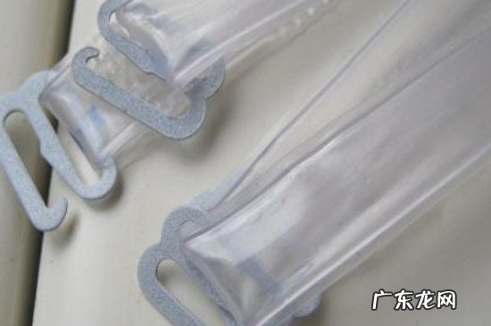 内衣带子怎么隐藏妙招