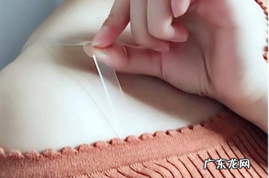 内衣带子怎么隐藏妙招