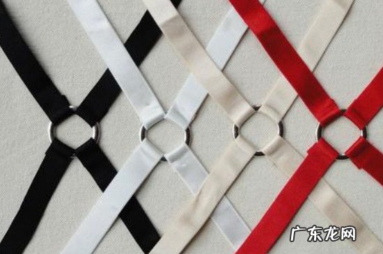 内衣带子怎么调节