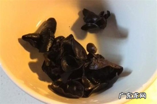 干木耳泡15分钟能吃吗