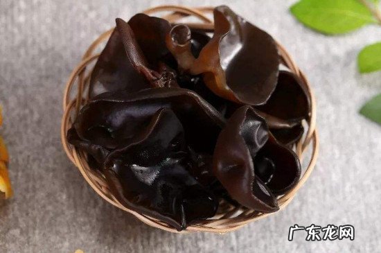 醋泡木耳泡多久就不能吃了