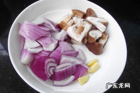 香菇洋葱能一起吃吗