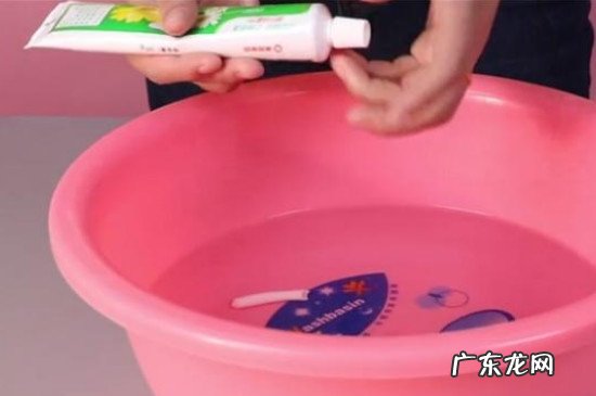 冬天的棉拖鞋如何清洗