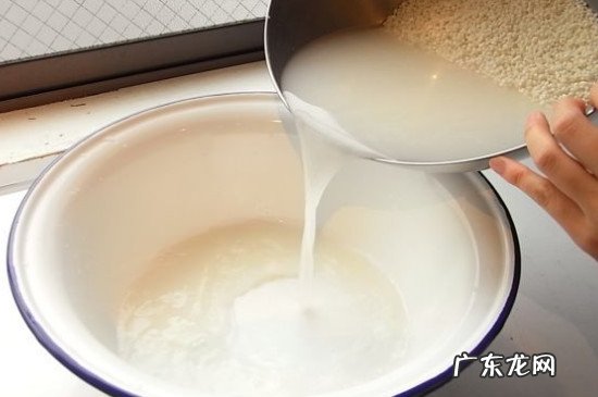 忘了带洗面奶可以用什么洗脸