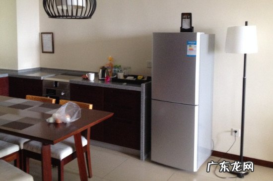 离冰箱1米睡觉安全吗