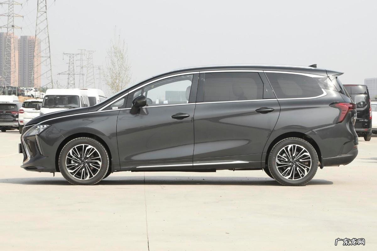 风神商务车七座图片