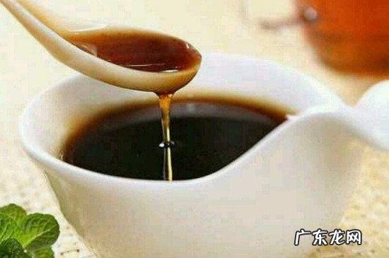 秋梨膏直接吃还是冲水