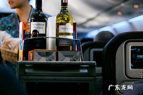 坐飞机能带东西吃吗