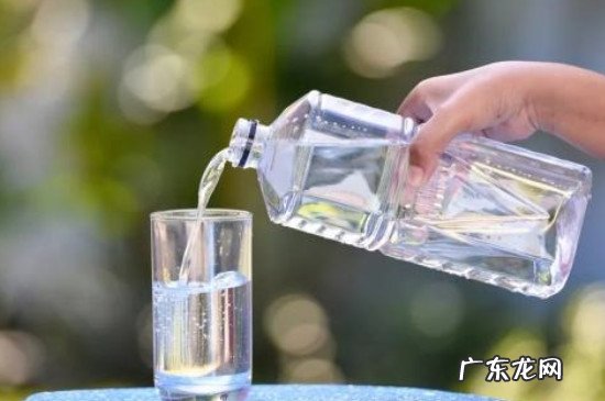 长期喝偏硅酸水的危害