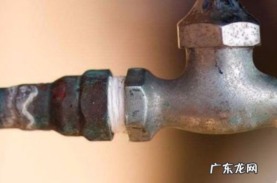 水管生锈了拧不动怎么办