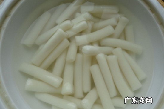 年糕发霉了洗洗还能吃吗