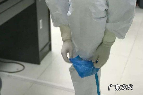 防护服的穿脱流程及注意事项