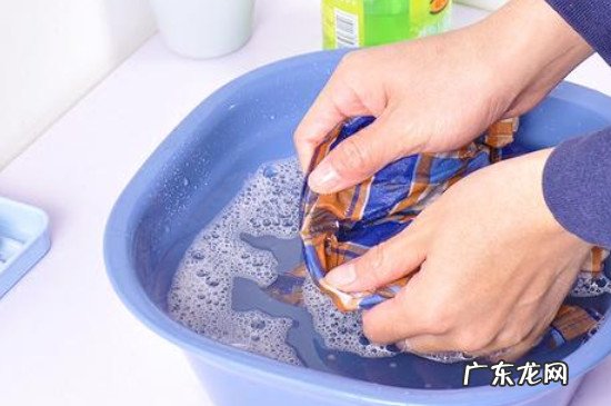 从医院回来衣服要洗吗