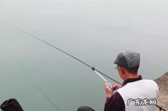 水深3米怎么钓鲫鱼