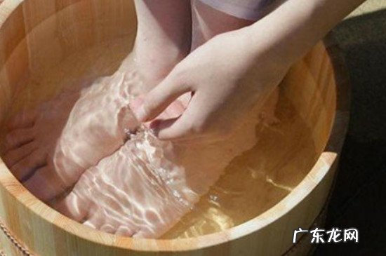 冬季泡脚的最佳时间长短为