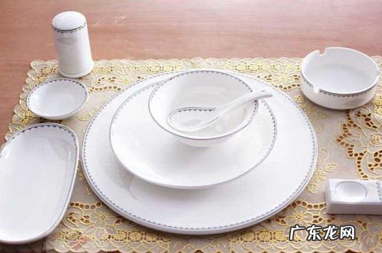 陶瓷餐具第一次使用怎么清洗