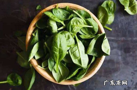 鲫鱼和菠菜能一起吃吗