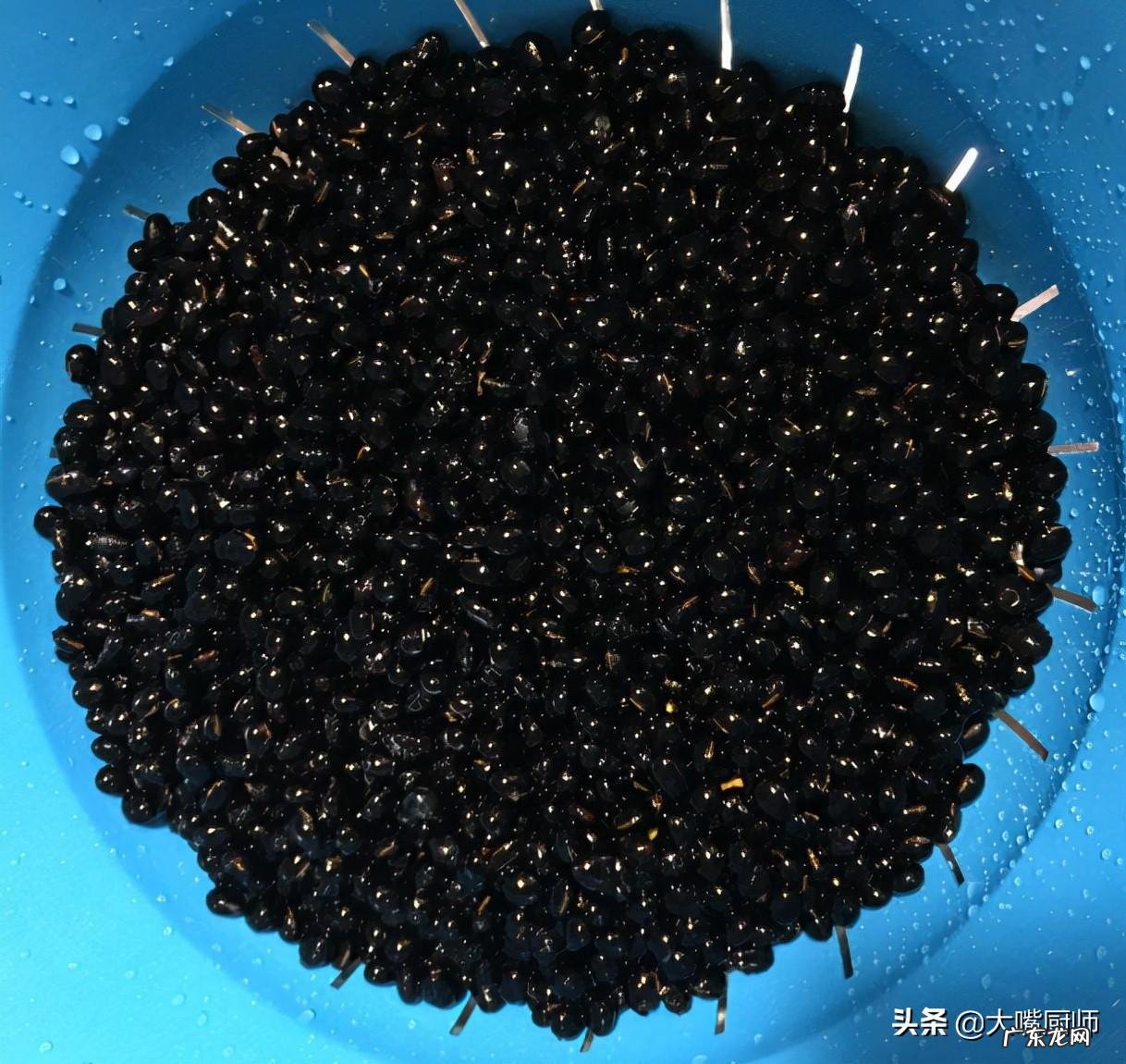 醋泡黑豆是煮熟还是炒熟 醋泡黑豆的做法大全